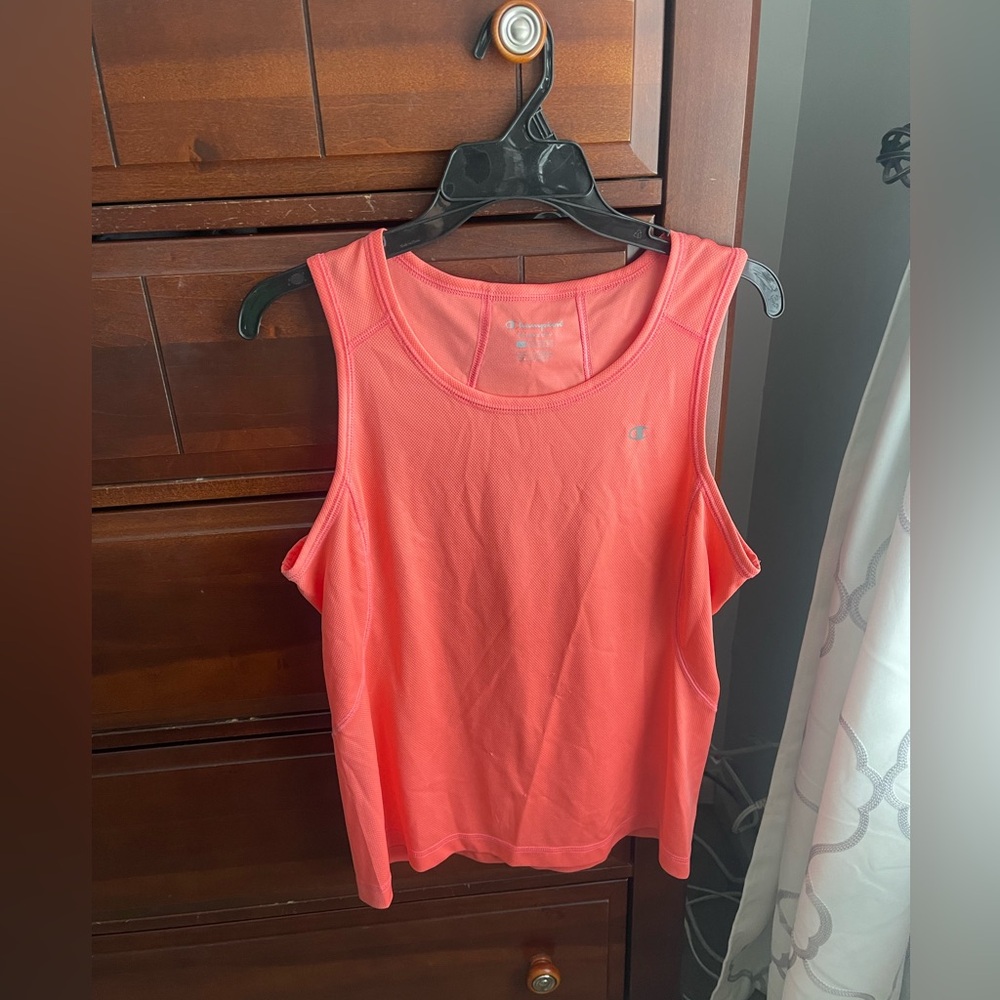 Champion workout top, gently worn